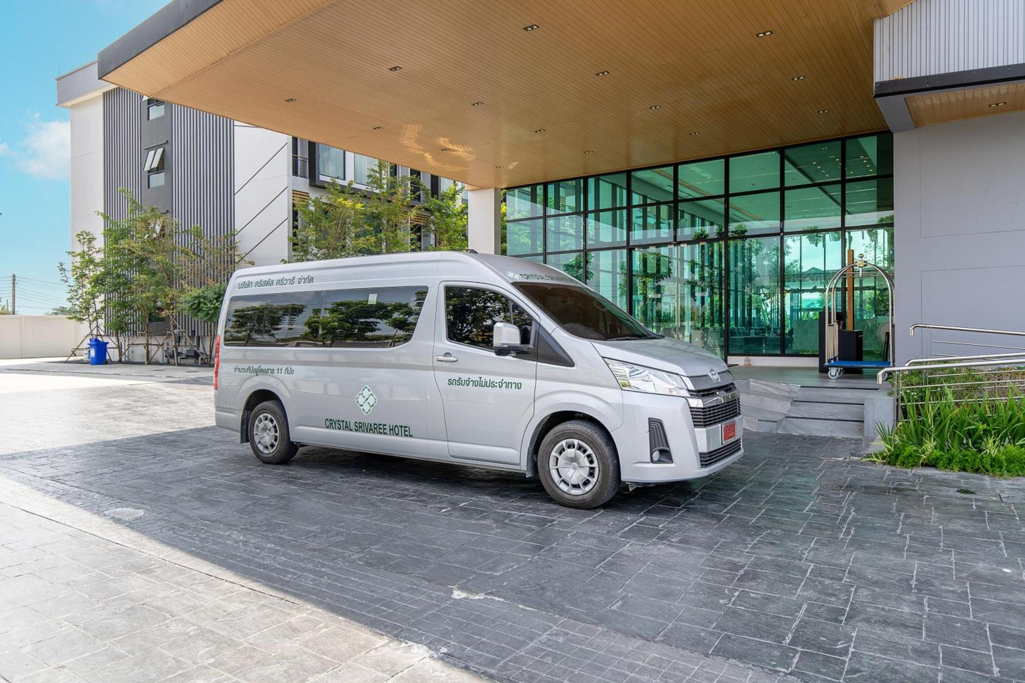 Crystal Srivaree Suvarnabhumi Hotel Ban Khlong Bang Krathiam Dış mekan fotoğraf