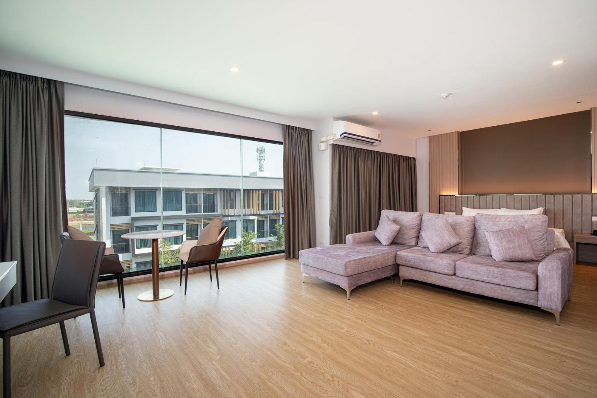 Crystal Srivaree Suvarnabhumi Hotel Ban Khlong Bang Krathiam Oda fotoğraf